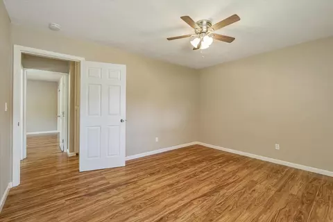 Bedroom - 2105 Bodega Ln, Modesto, CA 95350 photo 4 of 11