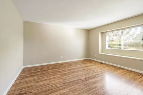 Living - 2105 Bodega Ln, Modesto, CA 95350 photo 5 of 8