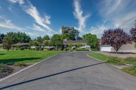 Exterior - 2507 Windy Ct, Merced, CA 95340 photo 2 of 22