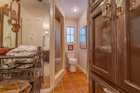 Bath - 2507 Windy Ct, Merced, CA 95340 photo 3 of 5