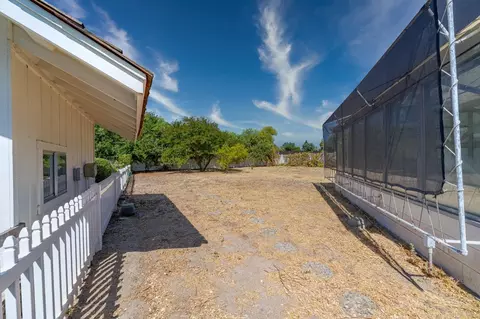 Exterior - 2507 Windy Ct, Merced, CA 95340 photo 20 of 22