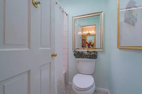 Bath - 2507 Windy Ct, Merced, CA 95340 photo 5 of 5