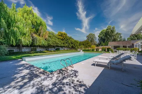 Exterior - 2507 Windy Ct, Merced, CA 95340 photo 13 of 22