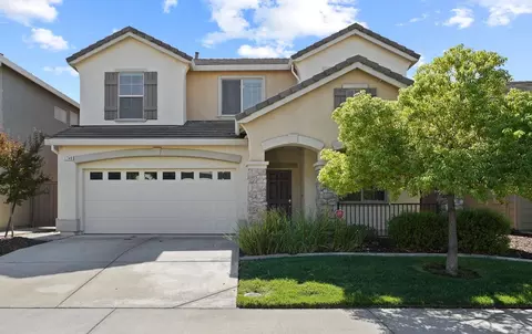 1740 Vignolia Loop, Roseville, CA 95747 photo 2