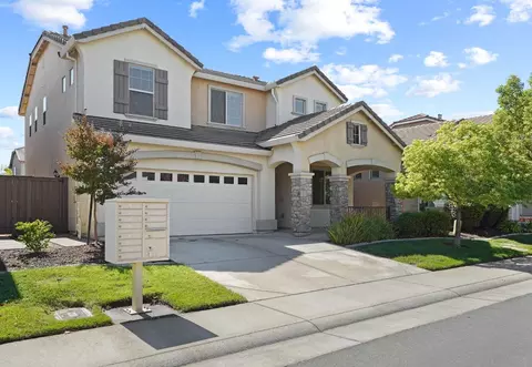 1740 Vignolia Loop, Roseville, CA 95747 photo 3