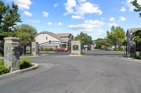 1740 Vignolia Loop, Roseville, CA 95747 photo 4