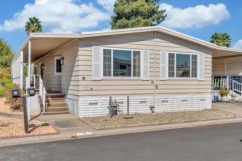 42 Calle Linda, Elk Grove, CA 95624