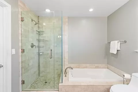 Bath - 1662 Stonecrest Rd, Placerville, CA 95667 photo 4 of 8