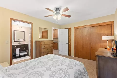 Bedroom - 1662 Stonecrest Rd, Placerville, CA 95667 photo 4 of 5