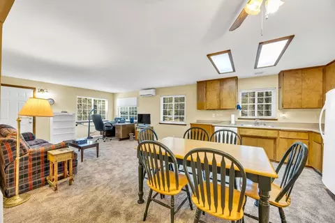 Dining - 1662 Stonecrest Rd, Placerville, CA 95667 photo 6 of 7