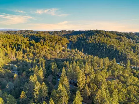 View/Area - 1662 Stonecrest Rd, Placerville, CA 95667 photo 2 of 7