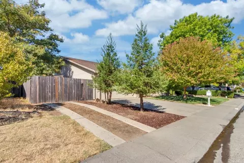 3119 Petty Ln, Carmichael, CA 95608 photo 5