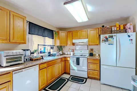 309 Capistrano Dr, Modesto, CA 95354 photo 7