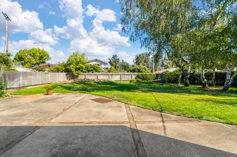 1242 Devine Dr, Lodi, CA 95240 photo 37