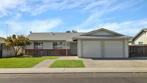 755 Locust Ave, Manteca, CA 95337 photo 1
