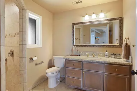 Bath - 3575 W Turner Rd, Lodi, CA 95242 photo 3 of 3
