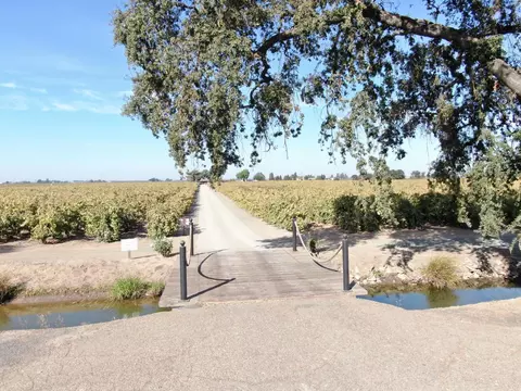 View/Area - 3575 W Turner Rd, Lodi, CA 95242 photo 2 of 3