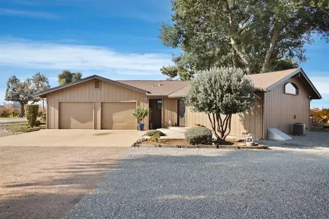 Exterior - 3575 W Turner Rd, Lodi, CA 95242 photo 1 of 11