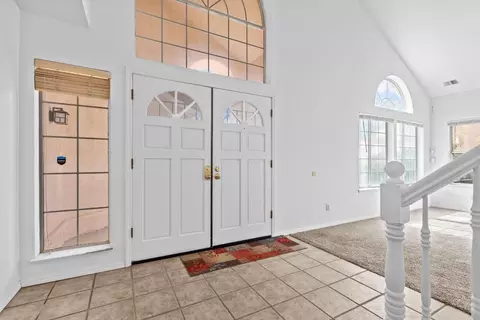 Entry Way - 3333 Salt River Ct, Antelope, CA 95843 photo 1 of 3