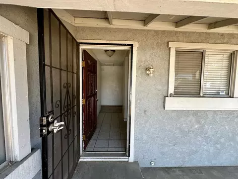 1524 Brixton Ln, Modesto, CA 95356 photo 3