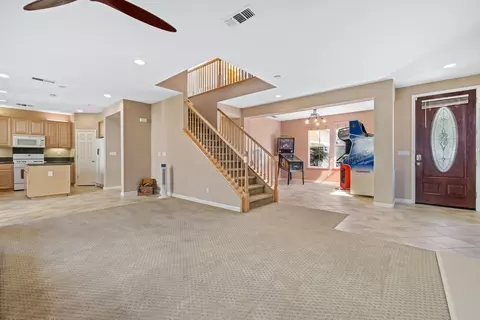 Entry Way - 20865 Grapevine Dr, Patterson, CA 95363 photo 1 of 4