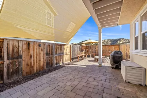 Exterior - 20865 Grapevine Dr, Patterson, CA 95363 photo 9 of 11