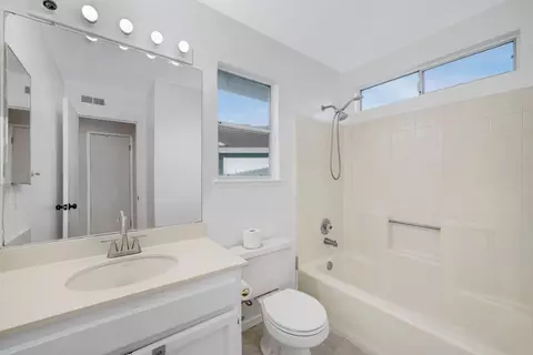 Bath - 8455 Buford Ct, Antelope, CA 95843 photo 3 of 3