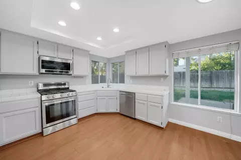 Kitchen - 8455 Buford Ct, Antelope, CA 95843 photo 2 of 2