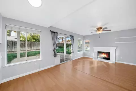 Living - 8455 Buford Ct, Antelope, CA 95843 photo 8 of 11