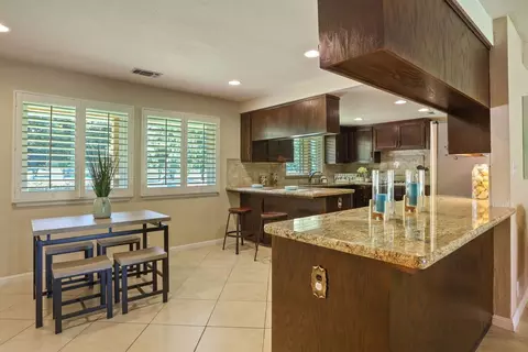 Kitchen - 1387 Crom St, Manteca, CA 95337 photo 2 of 5