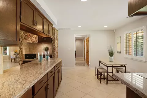 Kitchen - 1387 Crom St, Manteca, CA 95337 photo 3 of 5