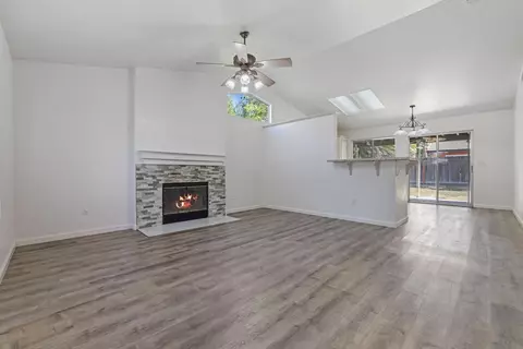 708 Carrboro Ln, Modesto, CA 95357 photo 10