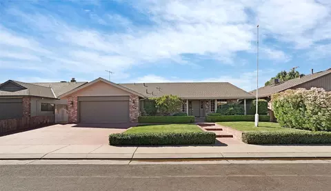 709 Atherton Dr, Lodi, CA 95242 photo 1