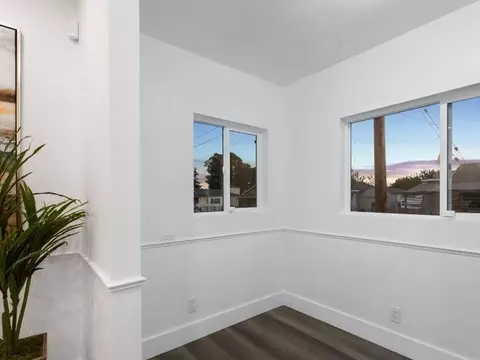 Entry Way - 2002 69th Ave, Oakland, CA 94621 photo 3 of 3