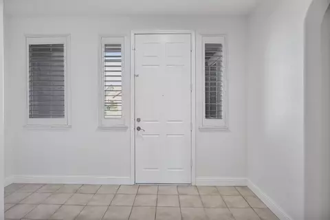 Entry Way - 1304 Blakely Ln, Modesto, CA 95356 photo 1 of 3