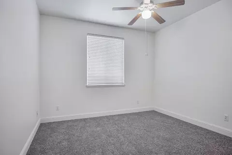 Bedroom - 1304 Blakely Ln, Modesto, CA 95356 photo 4 of 5