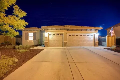 607 Lefevre Dr, Folsom, CA 95630 photo 2