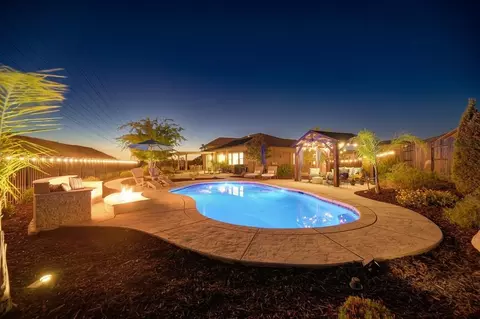 607 Lefevre Dr, Folsom, CA 95630 photo 3