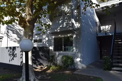 3591 Quail Lakes Dr #59, Stockton, CA 95207