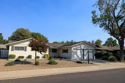 3324 Alta Way, Modesto, CA 95350 photo 2