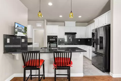 2665 Cherry Grove Ave, Manteca, CA 95336 photo 9