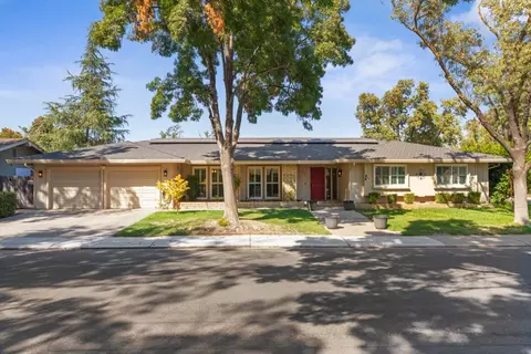 2709 Deerfield Pl, Modesto, CA 95355 photo 1