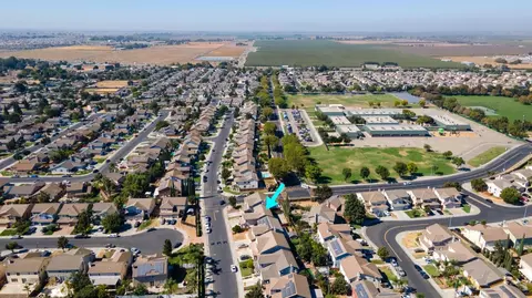 911 Boulder Ave, Lathrop, CA 95330 photo 32