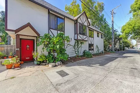 1117 23rd St #A, Sacramento, CA 95816