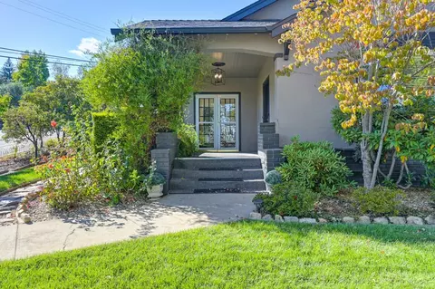 303 Hoffman St, Jackson, CA 95642 photo 2