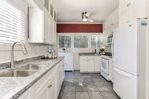 303 Hoffman St, Jackson, CA 95642 photo 11