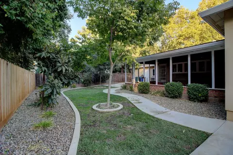 Exterior - 2655 6th Ave, Merced, CA 95340 photo 17 of 19