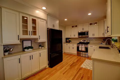 Kitchen - 2655 6th Ave, Merced, CA 95340 photo 1 of 5
