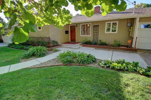Exterior - 2655 6th Ave, Merced, CA 95340 photo 6 of 19