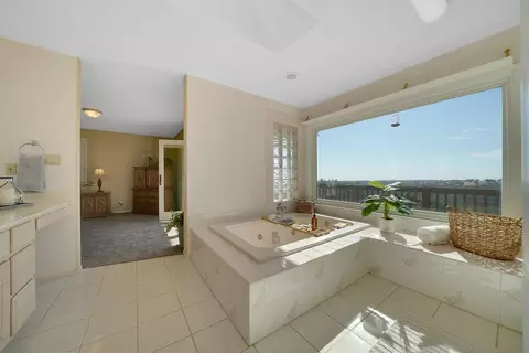 Bath - 13594 W View Dr, Sutter Creek, CA 95685 photo 1 of 7